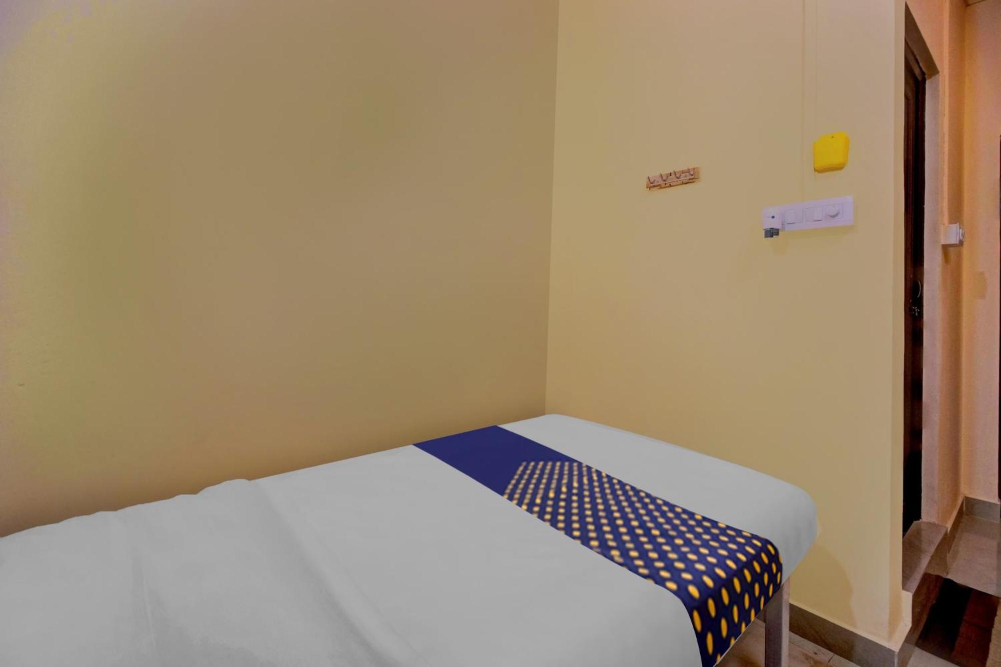 Spot On Rainbow Lodge Guwahati Ngoại thất bức ảnh