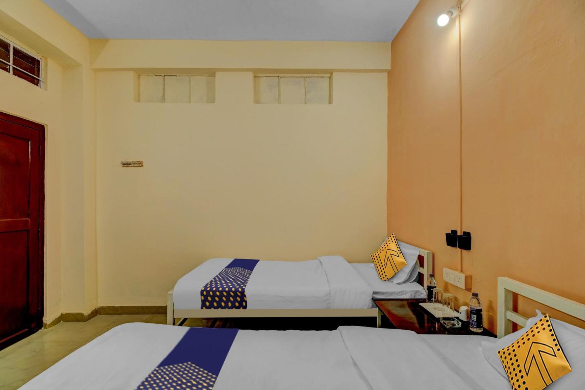 Spot On Rainbow Lodge Guwahati Ngoại thất bức ảnh